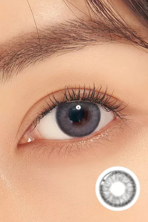 It's Water Silver Colored Contacts